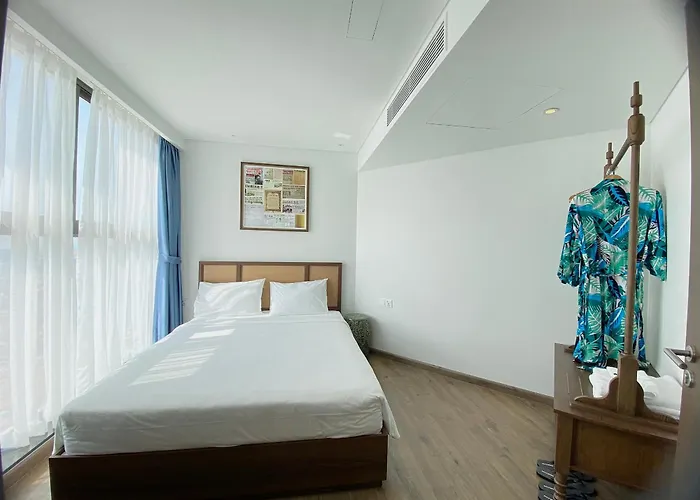 Khách sạn hẻo lánh Apec Mandala Mũi Né - 5*